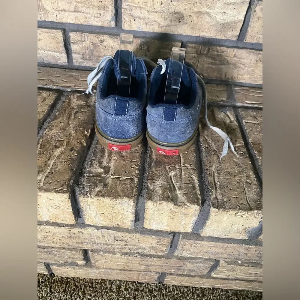 Blue vans‎ - Picture 3 of 7